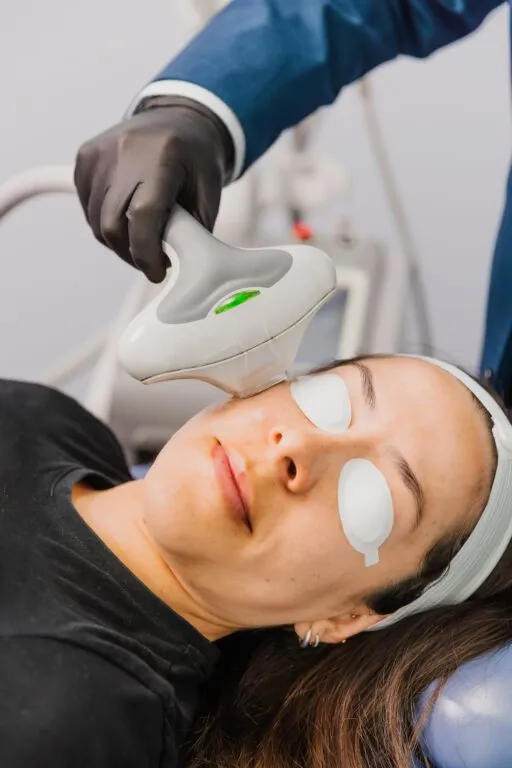 Laser skin treatment procedure at a plastic surgery center.